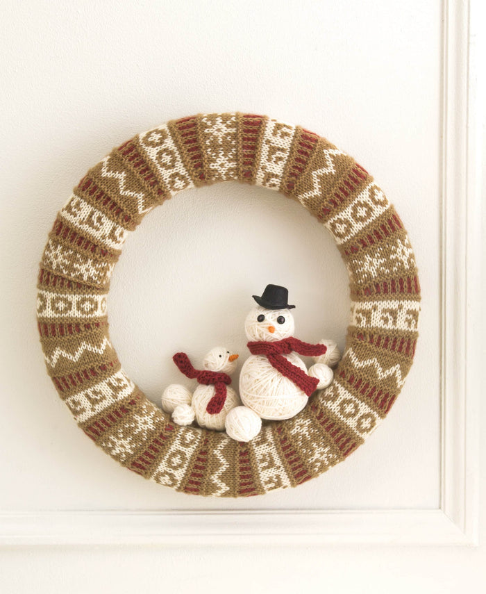 50 Knitted Gifts for Year-Round Giving: Designs for Every Season and Occasion Featuring Universal Yarn Deluxe Worsted