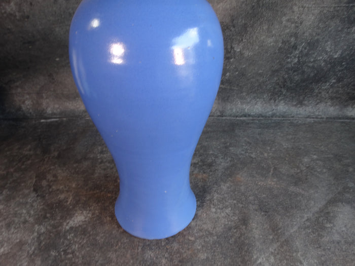 Bybee Hand-thrown Vase in Blue circa 1930s CA2212