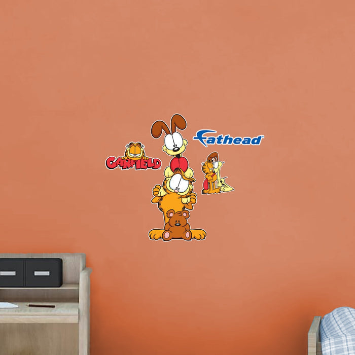 Garfield, Odie & Pooky - RealBig Collection - Official Nickelodeon - Reusable Vinyl Wall Decals