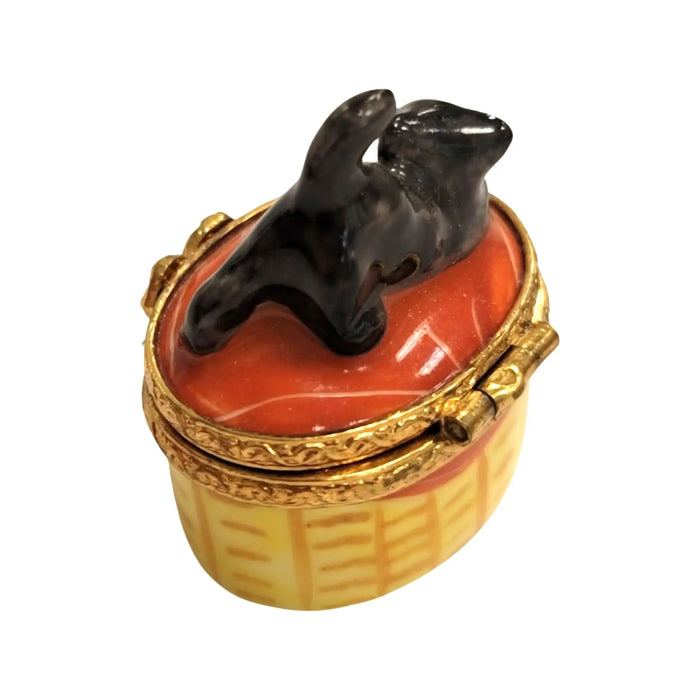 Another view of the Miniature Black Cat Limoges trinket box