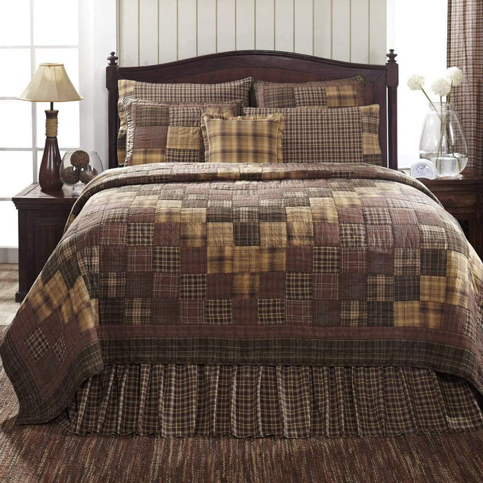Prescott King Quilt 110Wx97L - The Village Country Store